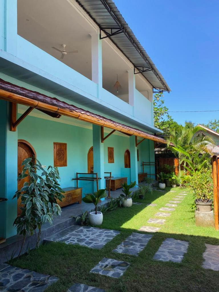 Secret Spot Surf And Stay Kuta  Εξωτερικό φωτογραφία